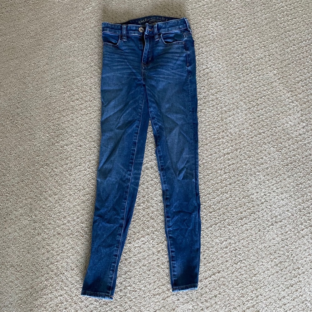 American Eagle Jeans like new! Size 00 short.